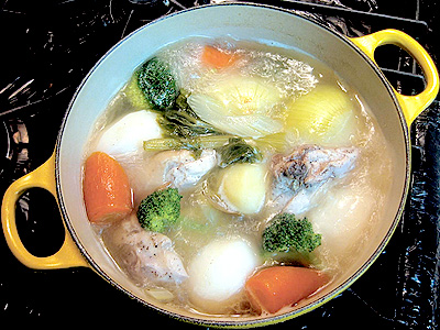 写真／鶏肉と野菜のスープ煮 ポトフ風